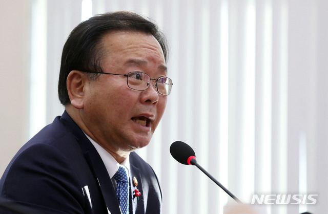 【서울=뉴시스】김부겸 행정안전부 장관. (사진=뉴시스 DB)