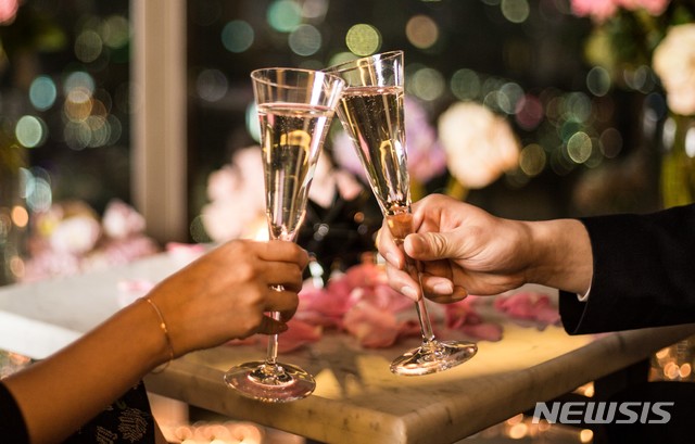 쉐라톤 서울 디큐브시티 '뉴 이어 이브 파티'