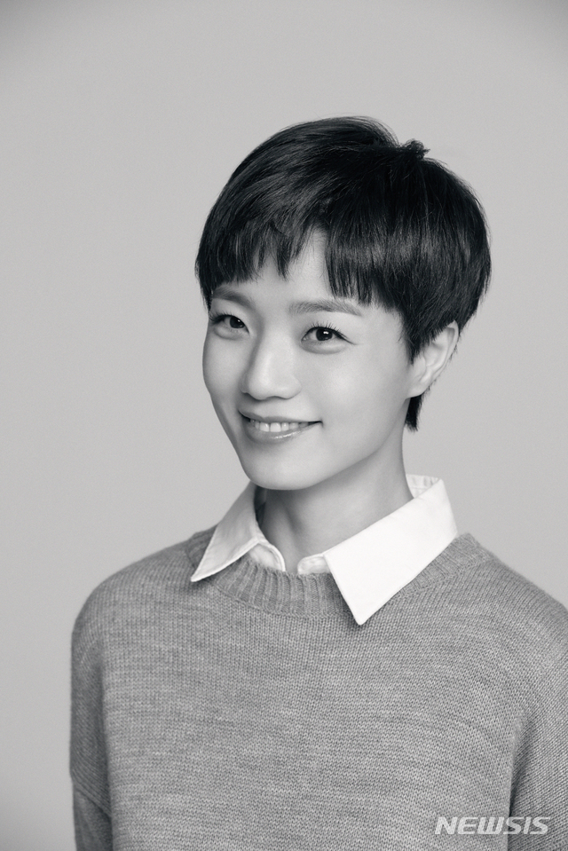 안영미, 어둡고 차분한 면도 있다?···볼수록 묘한 카멜레온 