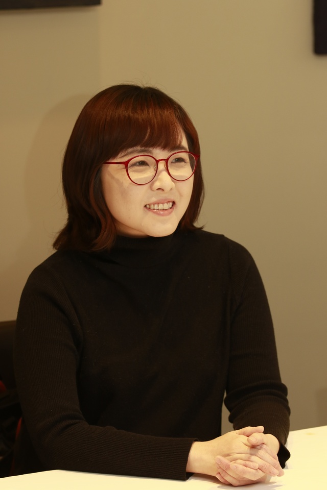 윤이형, 소수취향 소설의 현실 톺아보기···이상문학상 