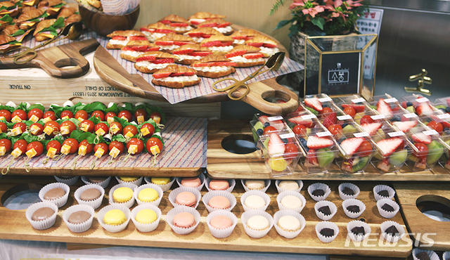 【대구=뉴시스】김덕용 기자 = 지난 8일 소풍가는길도시락이 대구미술관에서 선보인 박스 케이터링 서비스&nbsp; 2019. 01. 10.(사진=소풍가는길도시락 제공)&nbsp; photo@newsis.com