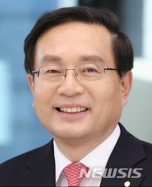 우리금융지주, 4년만에 부활…1등 금융그룹 도전장