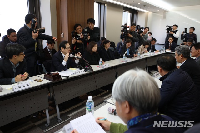 최저임금위 "정부 개편안 재논의 여부 결론 못내려"