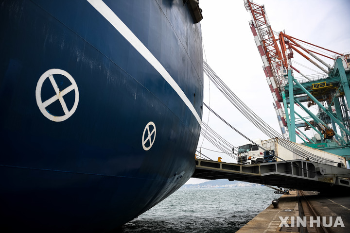 [올댓차이나] 2월 대만 수출수주 18.3%↓...“對中 부진 예상 넘게 감소”