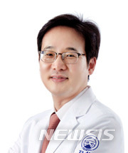 【서울=뉴시스】이형철 원장. 2019.01.21.(사진= 자생한방병원 제공)photo@newsis.com 