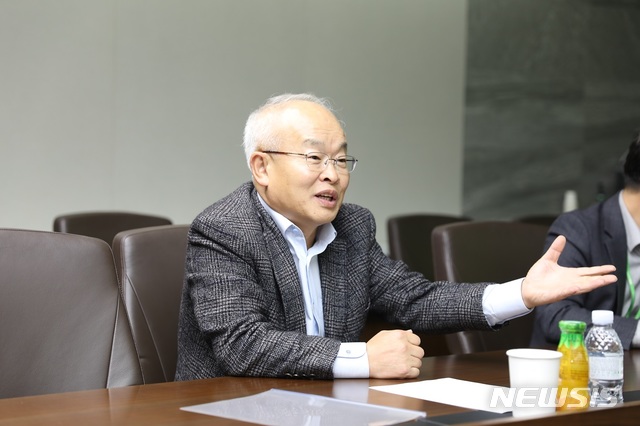 [2019 라이징Biz리더]"반도체 어려워도 클린룸 기술로 시장 확대 박차" 