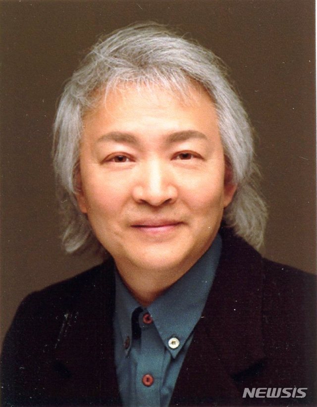 【광주=뉴시스】송창헌 기자 = 다문화 봉사단체인 ㈔광주다문화지원연대의 초대 회장직에 오른 동강대학교 보육복지과 정수영 교수는 29일 취임 일성으로 '하나된 사회'를 외쳤다. 2019.01.29 (사진=동강대 제공) photo@newsis.com