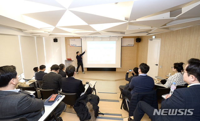 "외국 나가는게 성공 지름길"...해외진출 꿈꾸는 韓스타트업