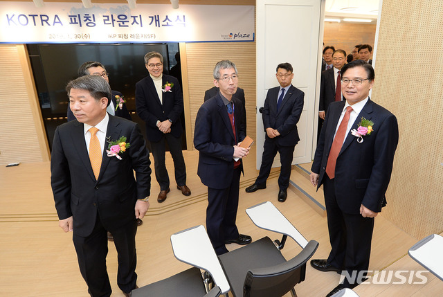 "외국 나가는게 성공 지름길"...해외진출 꿈꾸는 韓스타트업