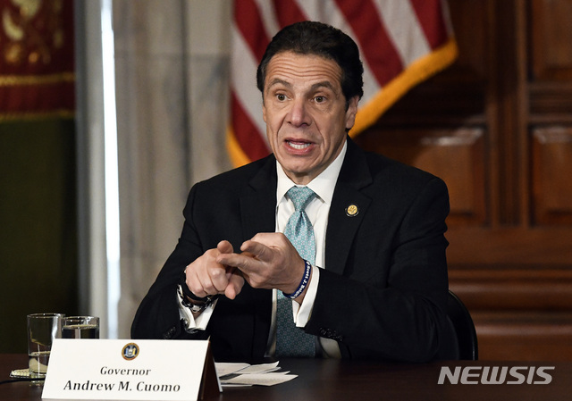 앤드루 쿠오모 뉴욕 주지사가 8일(현지시간) "우리는 아마존이 필요하다"며 아마존이 뉴욕 롱아일랜드시티에 제2 본사를 건립하려는 계획이 그대로 추진되도록 해야한다고 강조했다. < AP 자료 사진> 2019.02.08