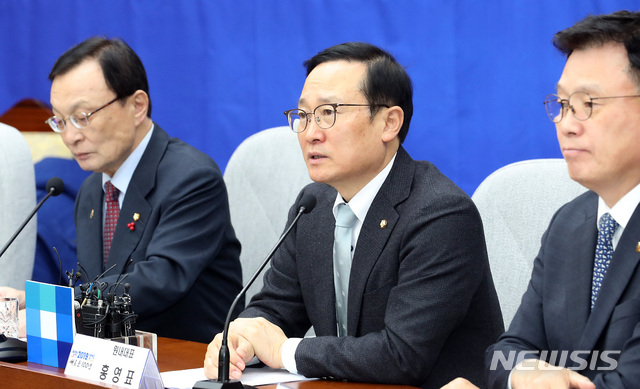 【서울=뉴시스】이종철 기자 = 홍영표 더불어민주당 원내대표. 2019.01.30. jc4321@newsis.com