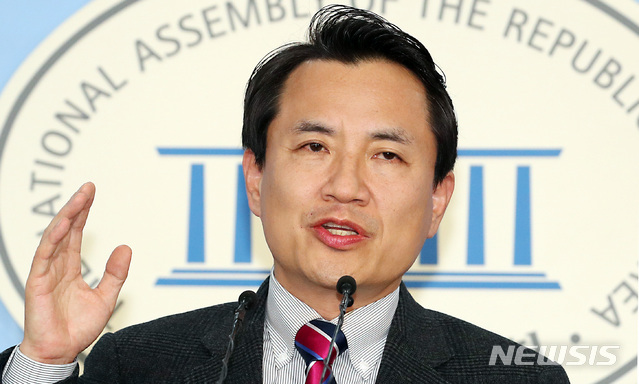 【서울=뉴시스】이종철 기자 = 자유한국당 김진태 의원. 2019.01.31.jc4321@newsis.com