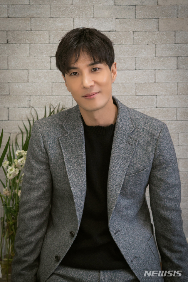 김지석, 섬에 갇힌채 열연 "다이어트 안 하니 너무 좋다"