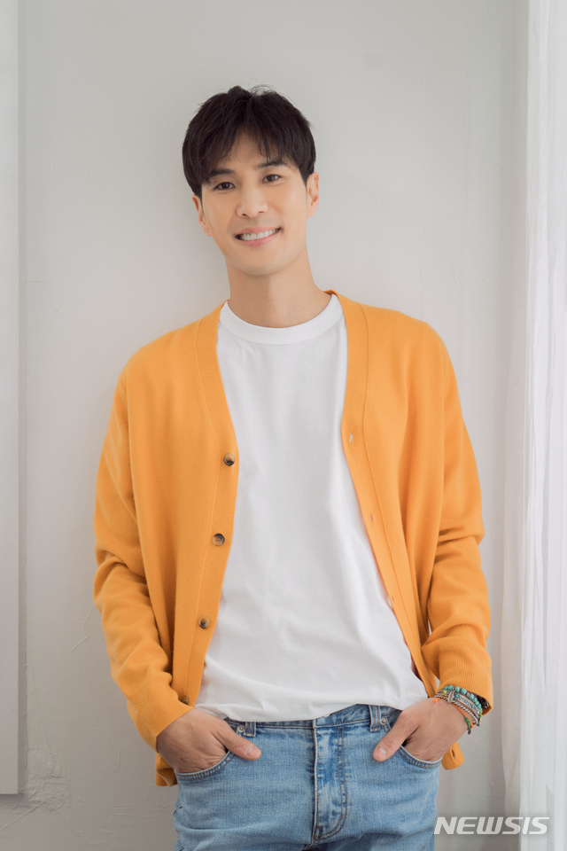 김지석, 섬에 갇힌채 열연 "다이어트 안 하니 너무 좋다"