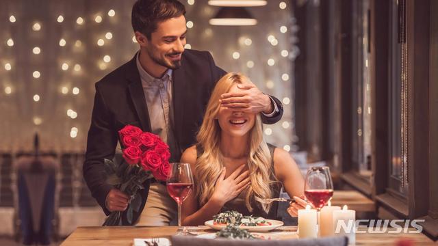 【서울=뉴시스】롯데호텔 밸런타인데이 기념 패키지