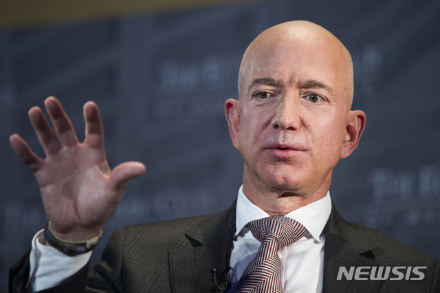 베이조스 "내셔널 인콰이어러에 협박 당해" 