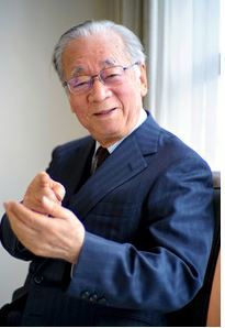 '단카이 세대' 용어 만든 日작가 사카이야 83세로 별세 