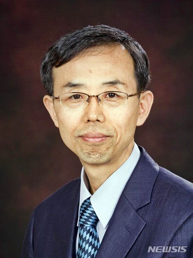 【익산=뉴시스】강명수 기자 =학교법인 원광학원은 원광디지털대학교 제6대 총장에 김규열 교수를 선임했다고 15일 밝혔다. 사진 김규열 교수. 2019.02.15. (사진 = 원광학원 제공) photo@newsis.com