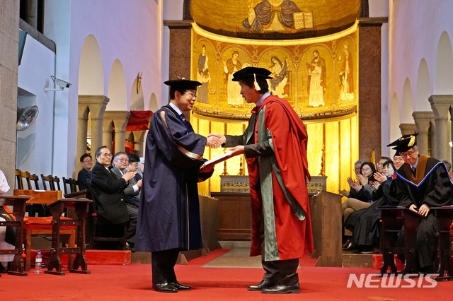 박원순 서울시장, 성공회대서 명예 문학박사 학위