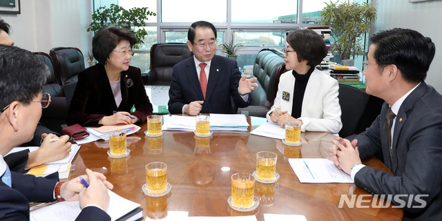 【서울=뉴시스】박영태 기자 = 국회 윤리특별위원회. 2019.02.18.since1999@newsis.com