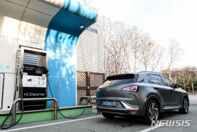 [차 배터리 무한경쟁⑤]강자만이 살아 남는다…韓·中·日 대전