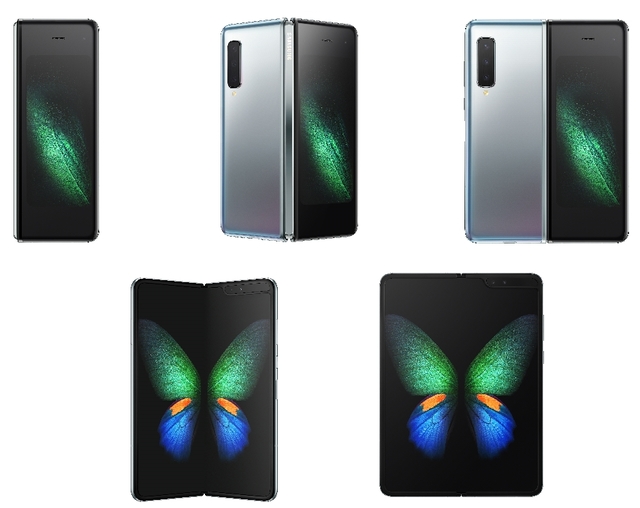 【샌프란시스코(미국)=뉴시스】김종민 기자 = 삼성전자의 폴더블 스마트폰 ‘갤럭시 폴드(Galaxy Fold)’. 세계 최초로 7.3형 인피니티 플렉스 디스플레이(Infinity Flex Display)를 탑재했으며, 접었을 때는 4.6형의 커버 디스플레이를 갖춘 컴팩트한 사이즈의 스마트폰으로 사용할 수 있는 것이 특징이다. (사진 삼성전자) jmkim@newsis.com