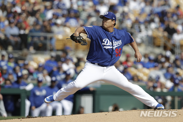 【글렌데일=AP/뉴시스】LA 다저스 류현진