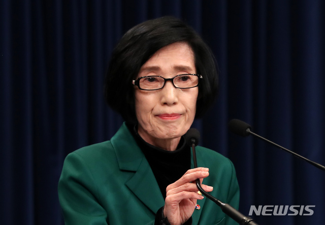 【서울=뉴시스】박진희 기자 = 피우진 국가보훈처장이 26일 청와대 춘추관에서 '유관순 열사 서훈' 관련 브리핑을 하고 있다. 2019.02.26.&nbsp; pak7130@newsis.com