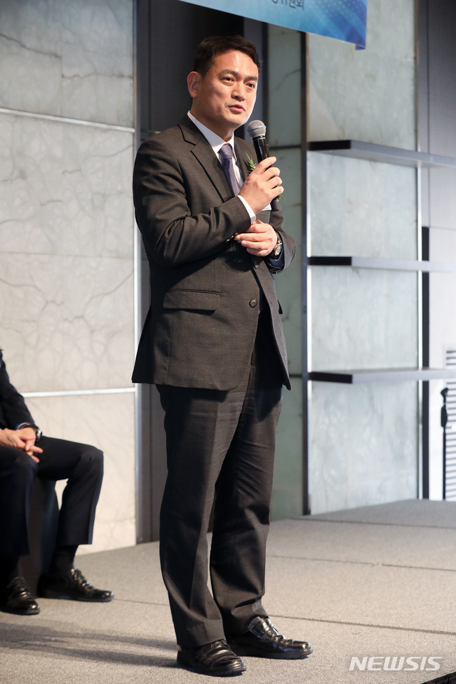 [전문]김경욱 국토차관 "플랫폼 운송택시 제도화…승차거부 없앤다"