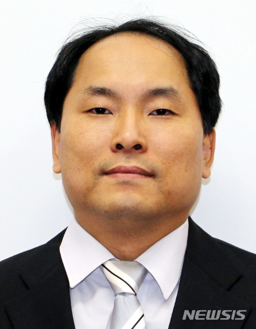 【광주=뉴시스】광주시소방안전본부는 김홍모(46) 소방장. 2019.02.27 (사진=광주시 제공) mdhnews@newsis.com