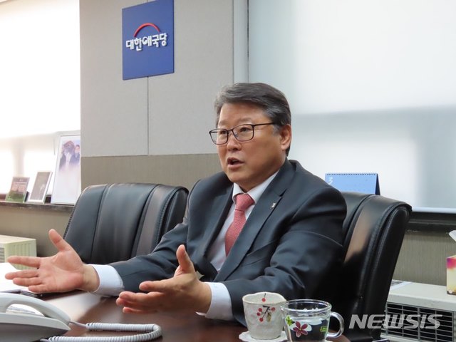 【서울=뉴시스】조원진 대한애국당 대표