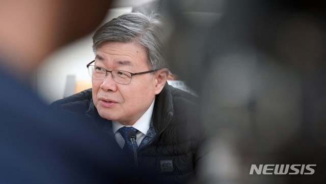 이재갑 "탄력근로제, 경사노위 합의안 토대로 입법 해 달라"