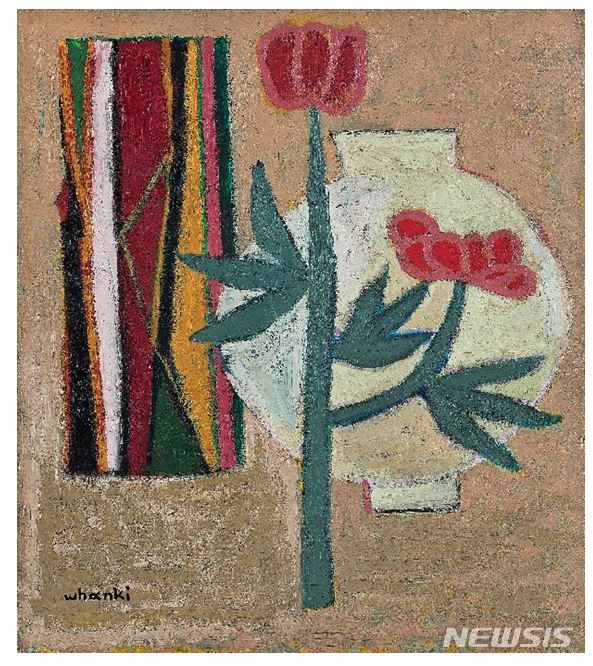 【서울=뉴시스】 김환기,Peony, Old Tree and Jar<peony, old="" tree="" and="" jar="">, oil on canvas, 52.8×45.3cm, 1950’s, 추정가 5억~8억5천만원</peony,>