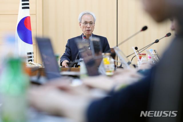 "노동인권교육·지원법 제정해야"…경사노위 토론회서 봇물