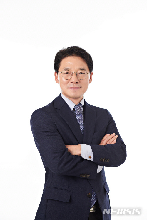 [인사]골프존뉴딩홀딩스 최덕형 신임 대표이사 선임