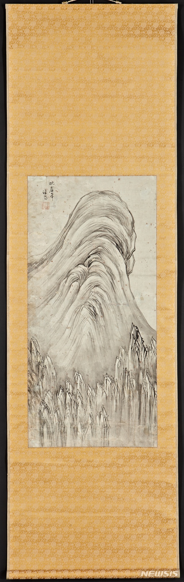 정선 '비로봉도', 조선 18세기, 종이에 먹, 2018년 손창근 기증 