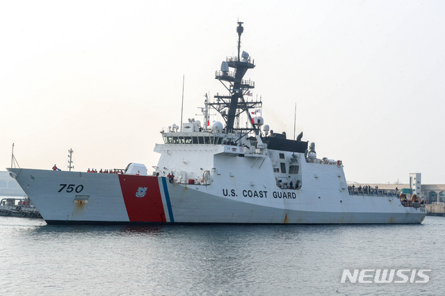 미국 해안경비대(USCG) 4500t급 버솔프(WMSL-750) 경비함. 2019.03.26. woo1223@newsis.com