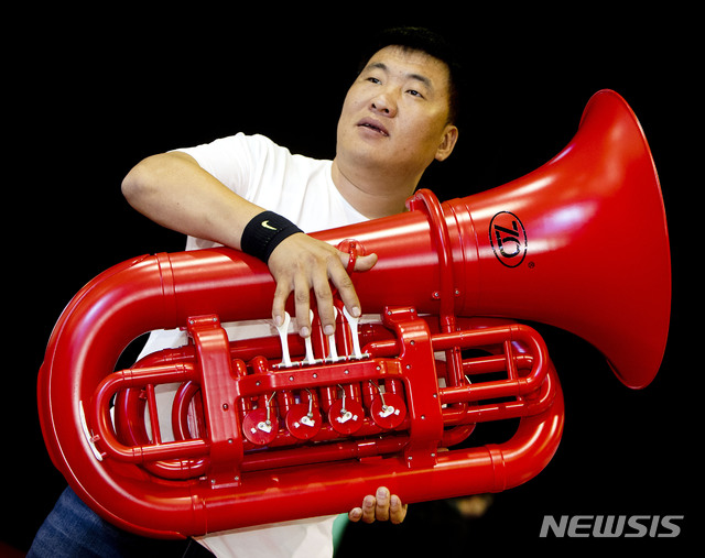 플라스틱 튜바