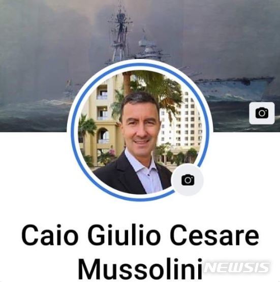 【서울=뉴시스】 이탈리아 독재자 베니토 무솔리니의 증손자 카이오 줄리오 체사레 무솔리니(51)는 페이스북이 자신의 계정을 삭제했다며 "내 성이 무솔리니라는 이유만으로 페이스북이 내 계정을 중지한 것을 용납할 수 없다"고 밝혔다. 사진은 카이오 무솔리니가 자신의 트위터에 올린 페이스북 계정 프로필 사진. (사진=트위터 캡처) 2019.04.10. 