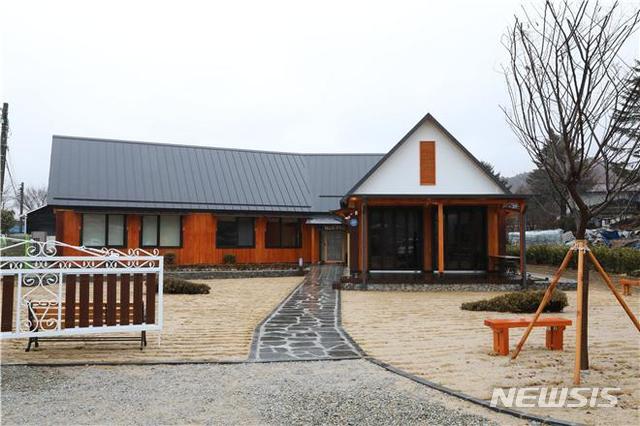 【진안=뉴시스】 한훈 기자 = 전북 진안군은 귀농귀촌인의 정착을 돕는 ‘귀농귀촌게스트하우스’가 이날부터 본격 운영한다.2019.04.10.(사진=진안군 제공) photo@newsis.com 