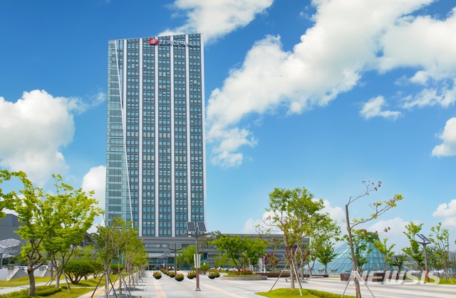 한전 직원도 특공 혜택 논란…"지자체 운영기준 충족" 해명