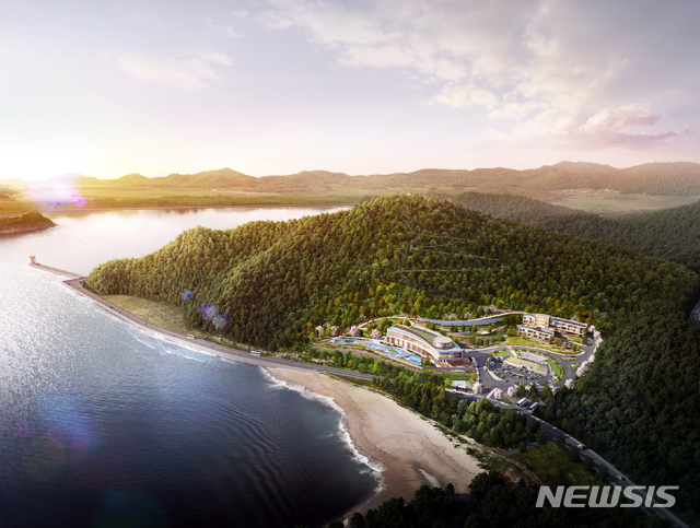 【진도=뉴시스】박상수 기자 = 세월호 참사 희생자들을 추모하고 해양안전체험 및 교육시설 등이 들어서는 전남 진도의 국민해양안전관이 오는 6월 착공한다. 사진은 팽목항 인근에 건립될 국민해양안전관 조감도. 2019.04.11. (사진=진도군 제공) photo@newsis.com