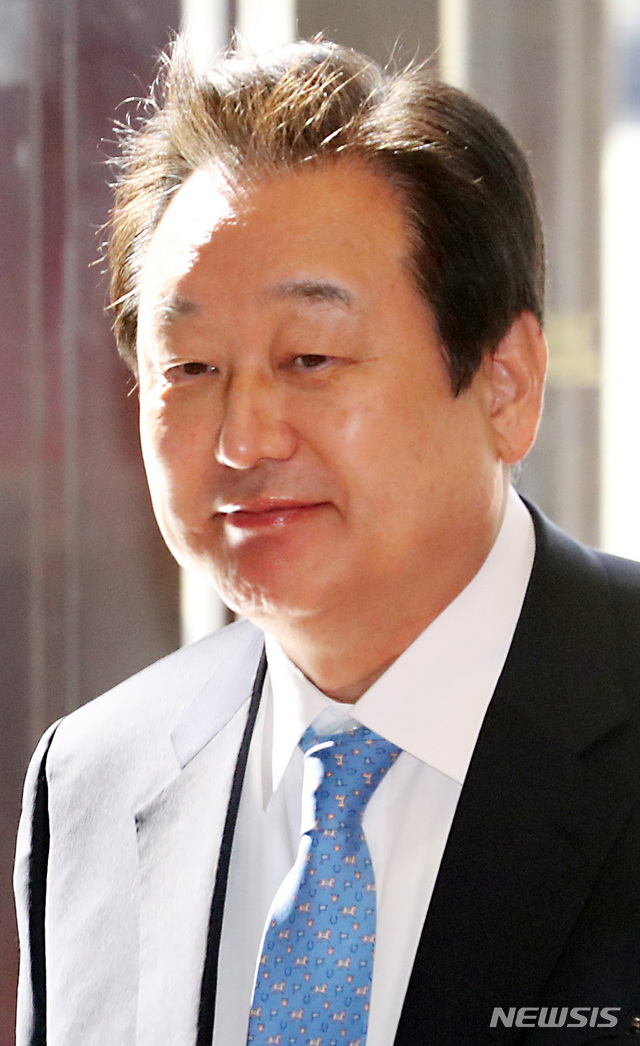 【서울=뉴시스】이종철 기자 = 김무성 자유한국당 의원. 2019.04.17. jc4321@newsis.com