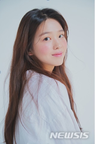 【대전=뉴시스】 김양수 기자 = 아태지역 산림회의 명예홍보대사로 위촉된 배우 김시은씨.2019.04.18(사진=산림청 제공) photo@newsis.com