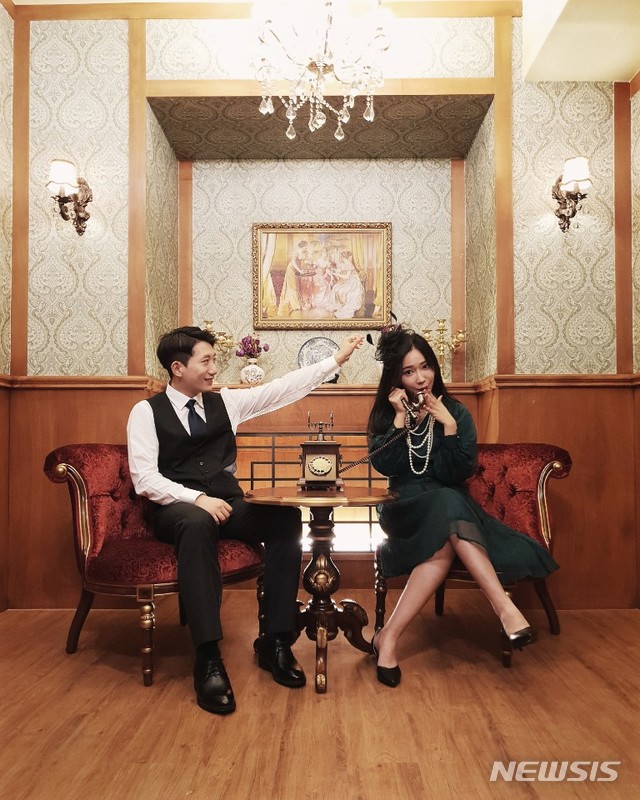 【서울=뉴시스】개화기 의상 패키지