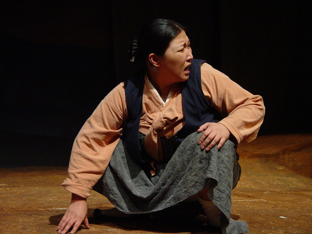 구본임, 연극 '산불' 