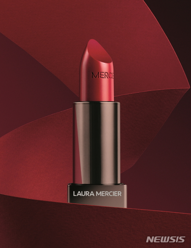 로라 메르시에의 '루즈 에쌍씨엘 실키 크림 립스틱' (사진 제공=로라 메르시에)