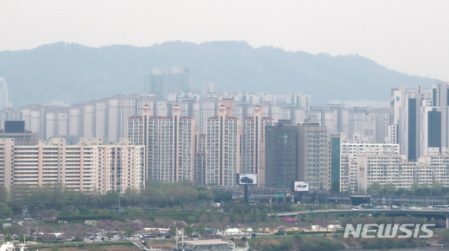 관망세 짙어진 매매시장...실수요자는 '전월세’로 버티기? 