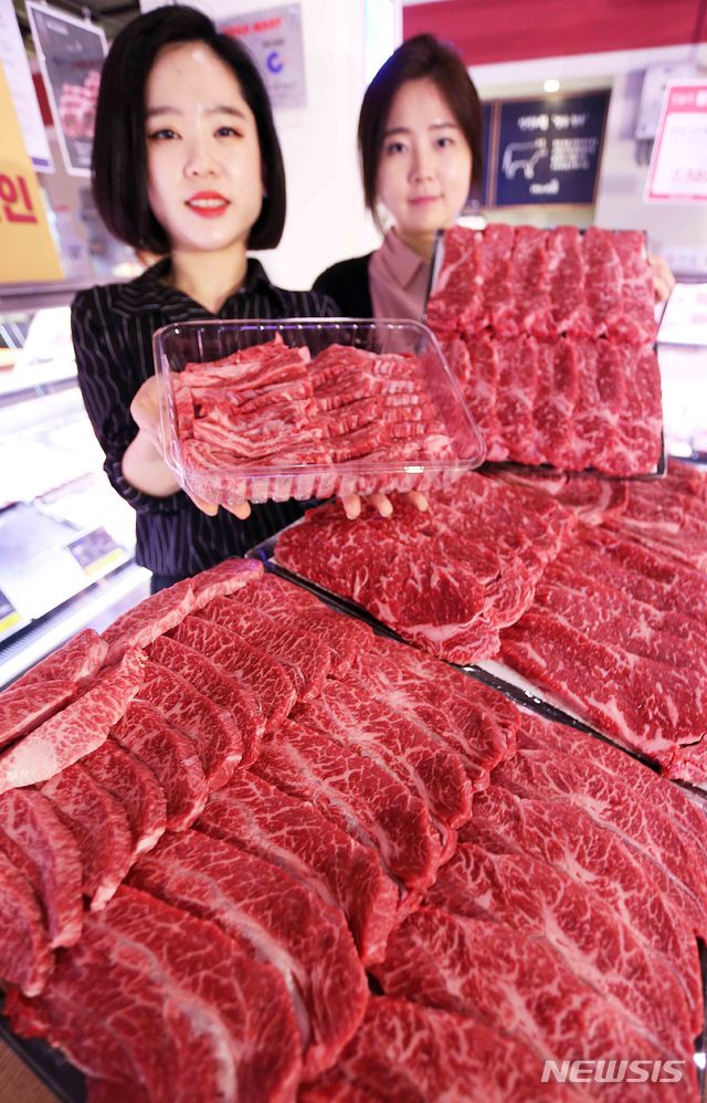 지난해 메가마트에서 열린 '영주한우데이' (사진=뉴시스DB)