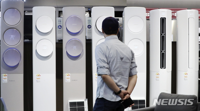 '5월인데 30도'…슬슬 달아오르는 에어컨 판매